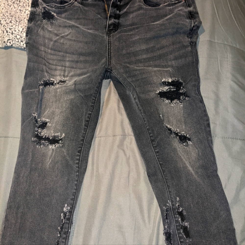 Judy Blue capri's